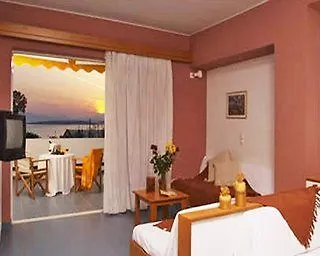 Mare Holiday Club Íria